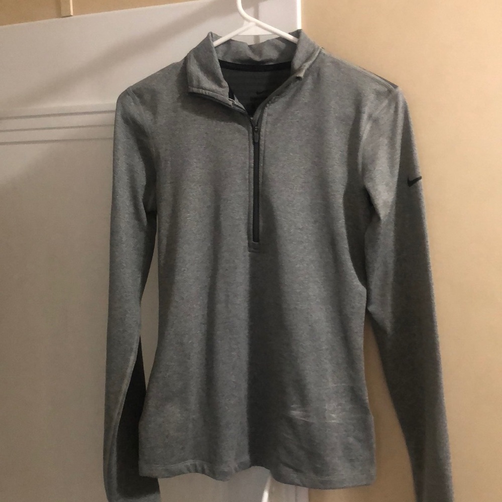 Nike women’s dry fit quarter zip sz small